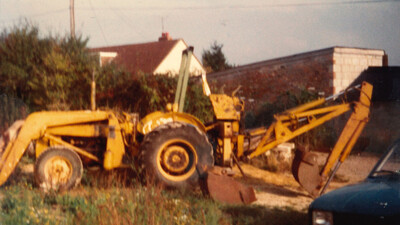 Photo from 1977 Tim James Backhoe Excavator England