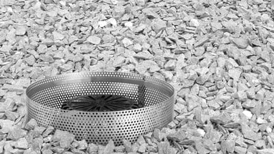 Frost roof drain gully with gravel surround