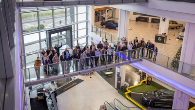 Drainfast 2023 whole team group photo at Mercedes-Benz World