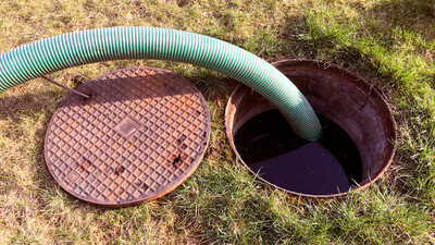 cesspit septic tank cesspool tanker emptying