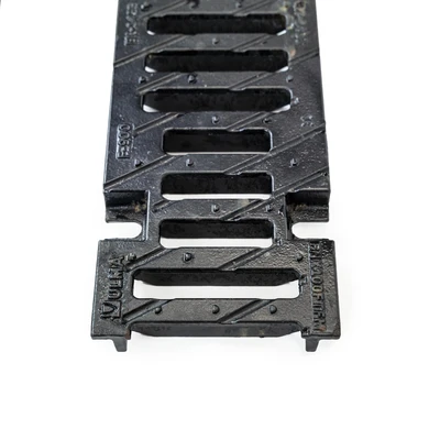 F100K 100mm D/Iron Slotted Grating x0.5m F900