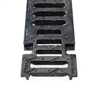 F100K 100mm D/Iron Slotted Grating x0.5m F900