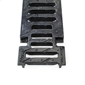 F100K 100mm D/Iron Slotted Grating x0.5m F900